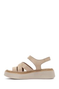 صندل زنانه بژ چرم پاشنه‌ضخیم بنددار راحتی دری مد