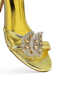 صندل زنانه زرد نگین‌دار پاشنه‌نازک بنددار دری مد