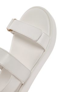 صندل زنانه سفید با زیره ضخیم دری مد