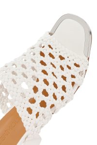 صندل زنانه سفید بافت کوتاه پاشنه‌بلند ضخیم دری مد