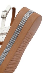 صندل زنانه سفید لژدار بافتی دری مد