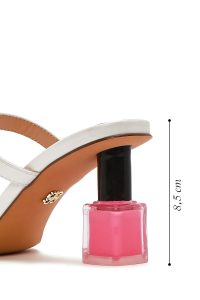 صندل زنانه سفید پاشنه‌ضخیم دری مد