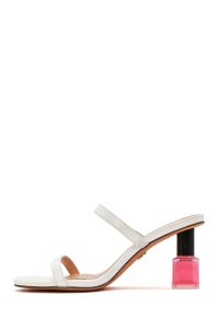 صندل زنانه سفید پاشنه‌ضخیم دری مد