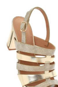 صندل زنانه طلایی متالیک پاشنه‌ضخیم بنددار دری مد