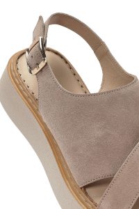 صندل زنانه طوسی جیر بنددار تخت ضخیم راحتی دری مد