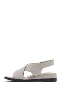 صندل زنانه طوسی چرم و جیر تخت بندی دری مد