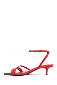 صندل زنانه قرمز چرم ورنی بنددار پاشنه‌دار دری مد