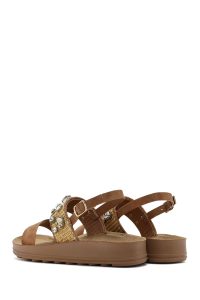 صندل زنانه قهوه‌ای با زیره ضخیم و نگین‌دار دری مد