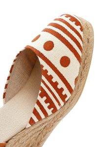 صندل زنانه قهوه‌ای روشن طرح‌دار لژدار اسپادریل دری مد