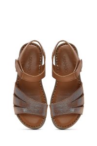 صندل زنانه قهوه‌ای روشن چرم بندی راحتی دری مد