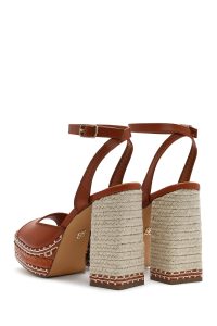 صندل زنانه قهوه‌ای پلتفرم پاشنه ضخیم بلند بنددار دری مد