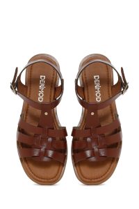 صندل زنانه قهوه‌ای چرمی بودروم دری مد