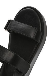 صندل زنانه مشکی با زیره ضخیم دری مد