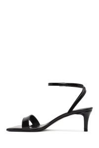 صندل زنانه مشکی بنددار پاشنه کوتاه نازک ورنی دری مد