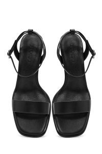 صندل زنانه مشکی بنددار پاشنه‌دار دری مد