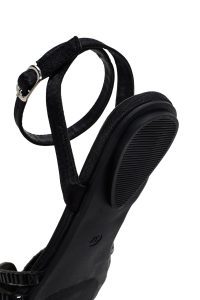 صندل زنانه مشکی بندی نگین‌دار دری مد