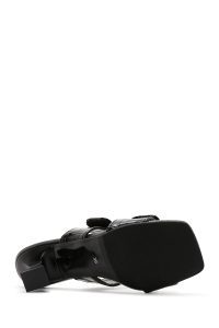 صندل زنانه مشکی طرح کروکدیل پاشنه‌ضخیم دری مد