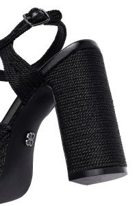 صندل زنانه مشکی مچی سگک‌دار پاشنه‌بلند ضخیم بستر حصیری دری مد