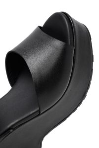 صندل زنانه مشکی مچی سگک‌دار پاشنه‌بلند ضخیم دری مد