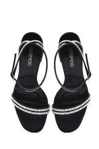 صندل زنانه مشکی نگین‌دار پاشنه‌نازک بنددار دری مد