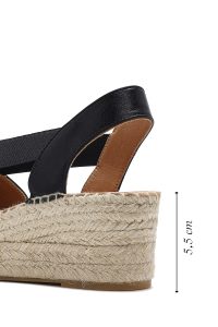 صندل زنانه مشکی پاشنه لژ چرم دری مد