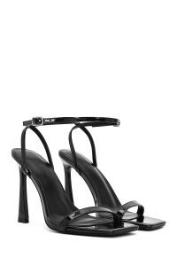 صندل زنانه مشکی پاشنه نازک بلند بنددار دری مد