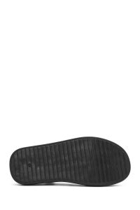 صندل زنانه مشکی چرم بنددار تخت ضخیم دری مد