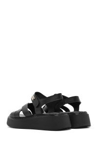 صندل زنانه مشکی چرم بنددار تخت ضخیم راحتی دری مد