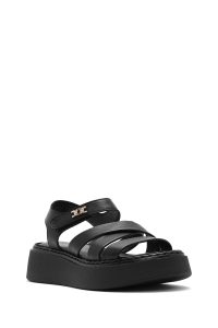 صندل زنانه مشکی چرم بنددار تخت ضخیم راحتی دری مد