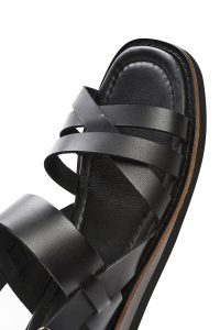 صندل زنانه مشکی چرم بنددار دری مد