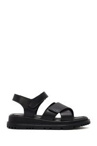 صندل زنانه مشکی چرم تخت بندی دری مد