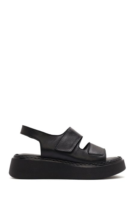 صندل زنانه مشکی چرم تخت ضخیم بندی راحتی دری مد