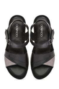 صندل زنانه مشکی چرم راحتی بنددار دری مد