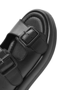 صندل زنانه مشکی چرمی کفی ضخیم دری مد