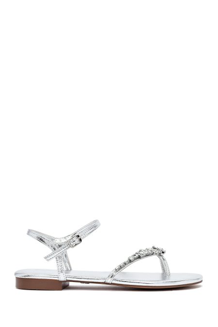 صندل زنانه نقره‌ای نگین‌دار انگشتی دری مد