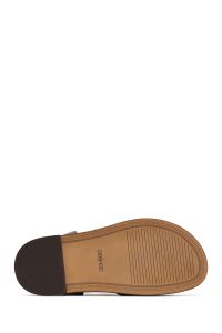 صندل زنانه چرم قهوه‌ای با بند مچ دری مد