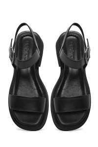 صندل زنانه چرم مشکی بنددار مچ پا دری مد