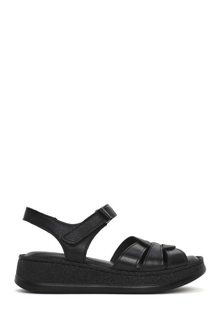 صندل زنانه چرم مشکی راحتی لژدار بندی دری مد