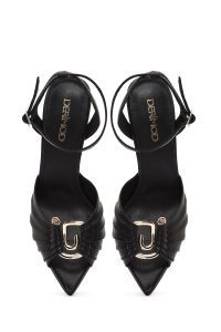 صندل زنانه چرم مشکی پاشنه‌بلند نازک مچی بنددار دری مد