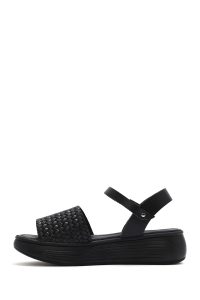 صندل زنانه چرمی مشکی با بند و زیره ضخیم دری مد