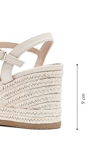 صندل زنانه کرم بافت‌دار بنددار لژدار اسپادریل دری مد