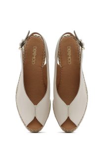 صندل زنانه کرم بنددار پاشنه لژ چرم دری مد