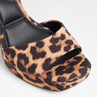 صندل پاشنه‌دار زنانه چندرنگ طرح پلنگی آلدو CHICGLEAM – ALDO