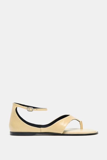 صندل چرمی زنانه انگشتی زارا – ZARA