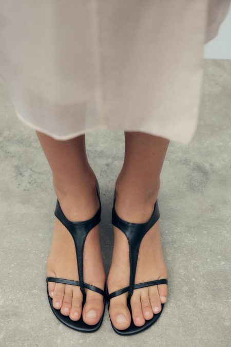 صندل چرمی زنانه پاشنه کوتاه زارا – ZARA