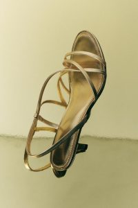 صندل چرمی زنانه پاشنه کوتاه زارا – ZARA