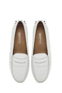 لوفر زنانه سفید بند دار چرم دری مد