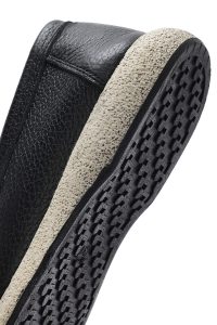 لوفر زنانه مشکی بند دار چرم دری مد