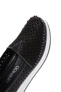 لوفر زنانه مشکی پاشنه بلند چرم راحتی دری مد