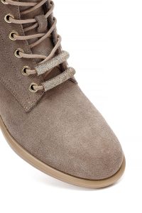 نیم بوت زنانه جیر بژ بندی زیپ‌دار دری مد